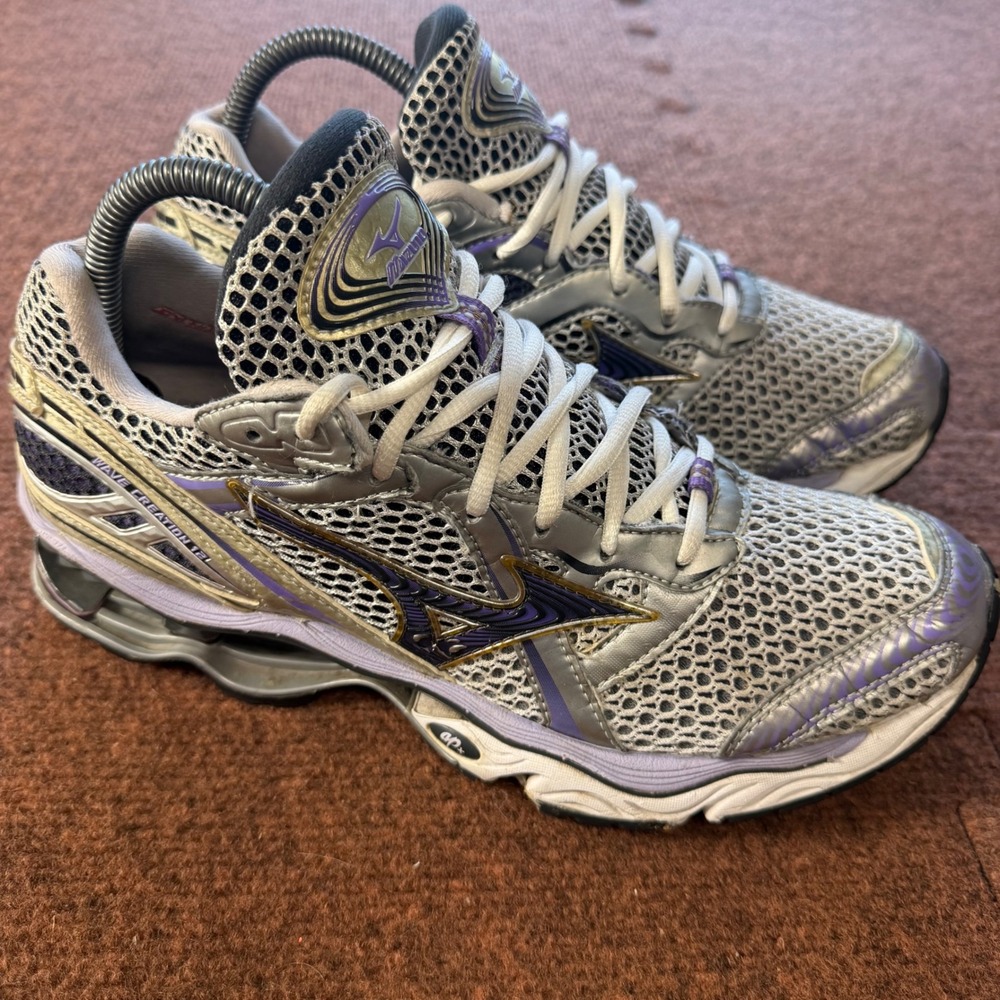 Mizuno Wave Creation 12 Womens 9.5 Running Shoes Silver Purple 8KN-10168 Sneaker